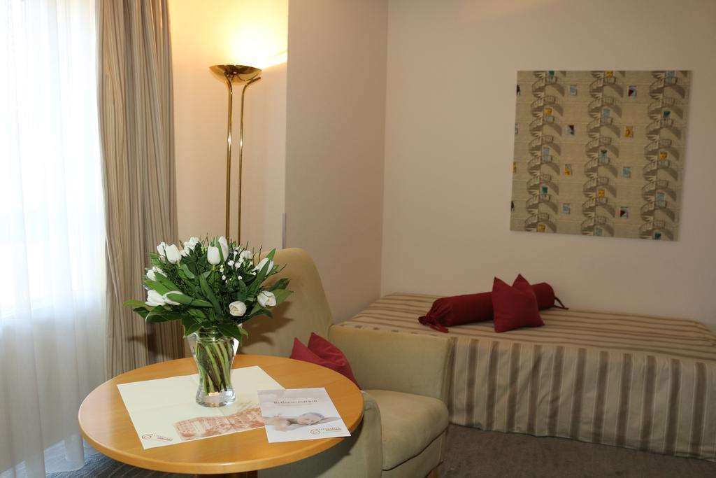 Vitalotel Roonhof Bad Salzuflen Habitación foto
